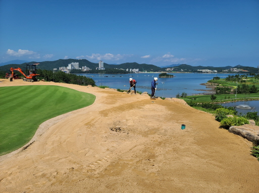 작업중 (9)